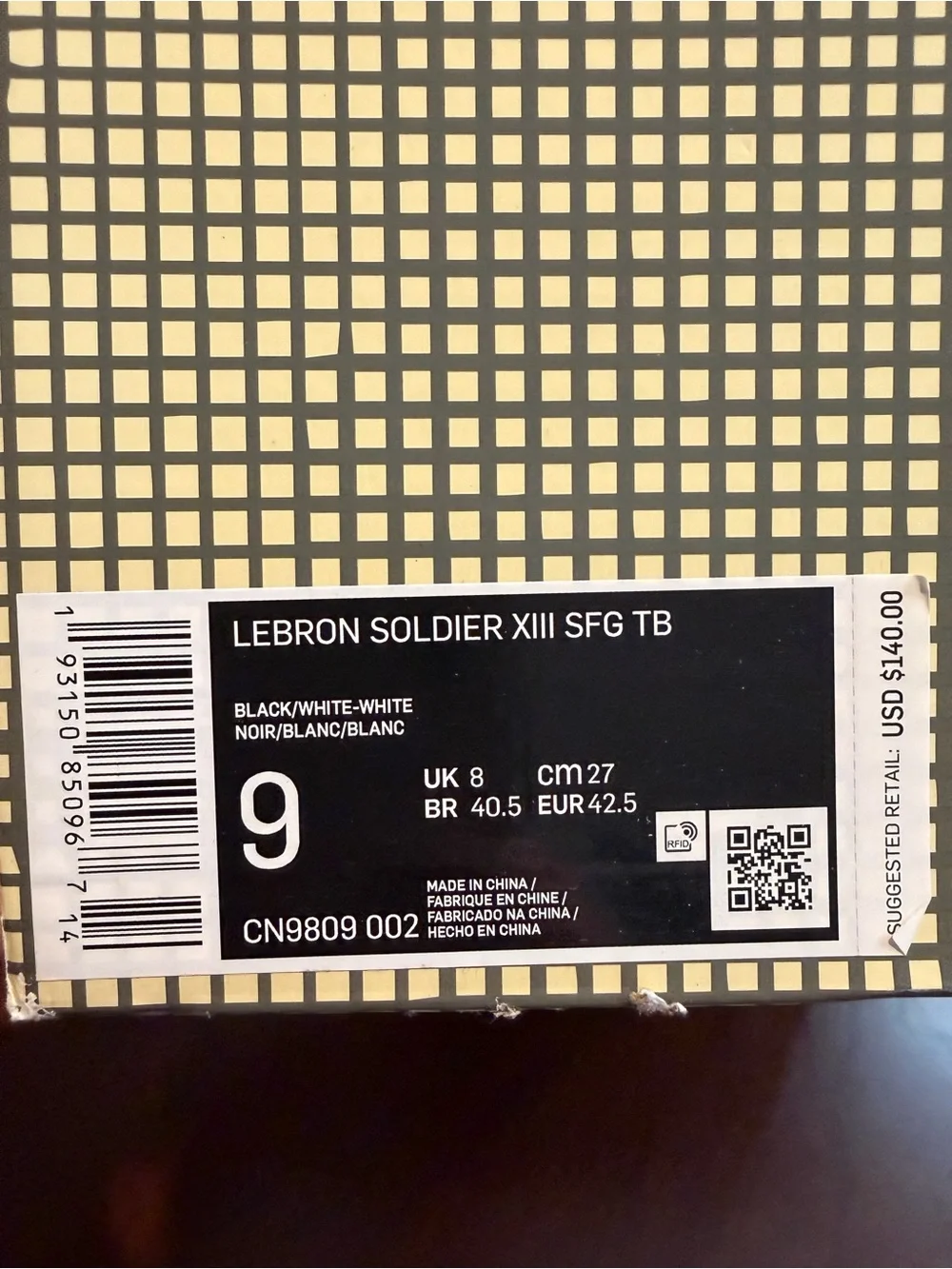 LeBron Soldier XIII Sneakers - Black/White